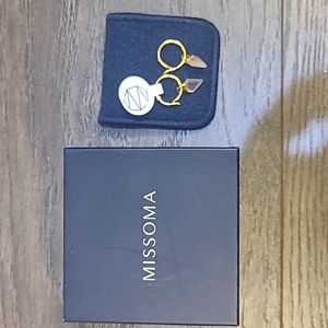 Missoma BRAND NEW mini shield hoop earrings with rose quartz